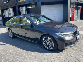 BMW 5 Series foto 3