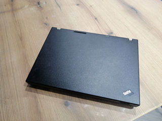 Lenovo Thinkpad R61 foto 2