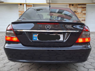 Mercedes E-Class foto 4