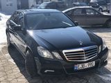 Mercedes E Class foto 2