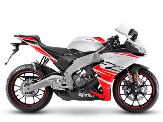 Aprilia RS 125 foto 1