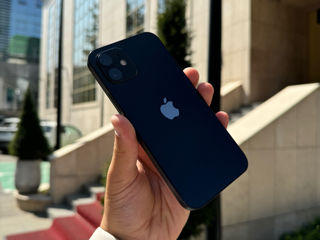 iPhone 12 64GB foto 2