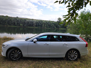 Volvo V90 foto 2