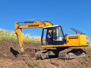 Excavator Liebherr