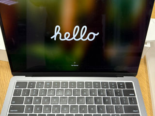 MacBook Air M3 16/512