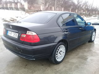 BMW 3 Series foto 4