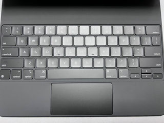 Apple Magic Keyboard  iPad Pro 12.9" (4rd, 5rd, 6rd generation) foto 2