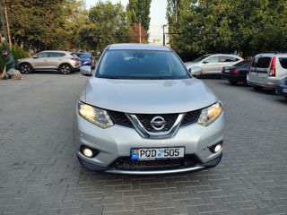 Nissan X-Trail foto 8