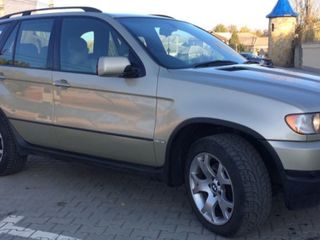 Dezmembrare bmw x5 e53 foto 8