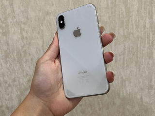 iPhone X silver - 4500 mdl