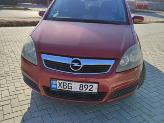 Opel Zafira foto 9