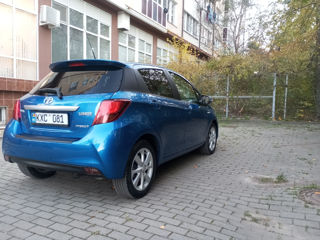 Toyota Yaris foto 4