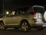 Toyota Rav 4 foto 2