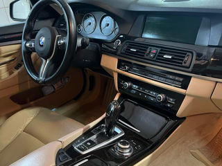 BMW 5 Series foto 9