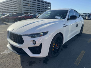 Maserati Levante foto 3