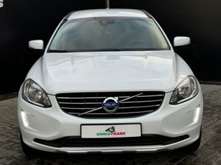 Volvo XC60 foto 2