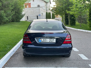 Mercedes E-Class foto 4