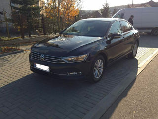 Volkswagen Passat foto 3