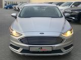 Ford Fusion foto 2