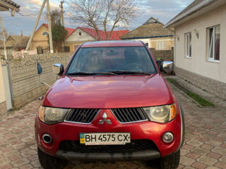 Mitsubishi L200