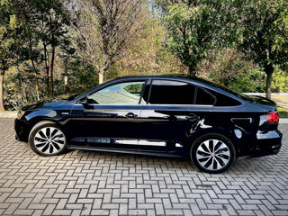 Volkswagen Jetta foto 7