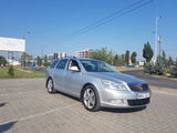 Skoda Octavia foto 1