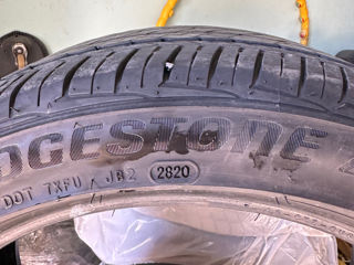 235/45 R18 Bridgestone foto 3