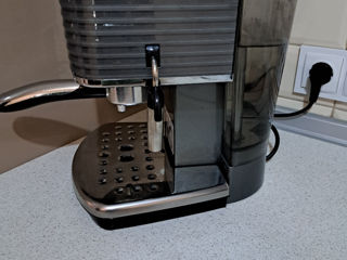 Vind aparat de cafea Delonghi