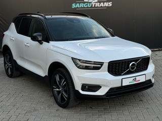 Volvo XC40 foto 3