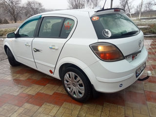 Opel Astra foto 4