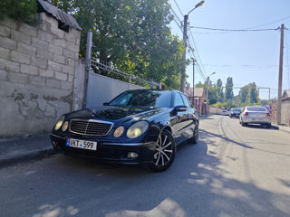 Mercedes E-Class