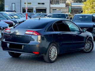 Renault Laguna foto 4