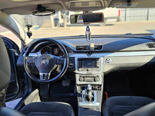 Volkswagen Passat foto 3