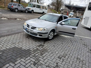 Nissan Almera foto 3