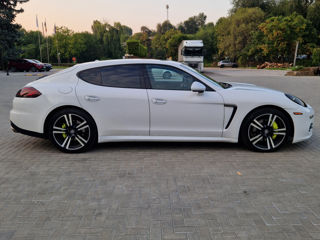 Porsche Panamera foto 6