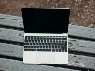 Macbook 12 8gb 256gb new !!! foto 3