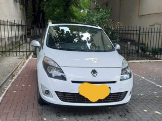 Renault Grand Scenic foto 9