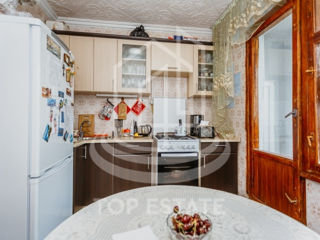 Apartament cu 2 camere, 59 m², Botanica, Chișinău foto 2