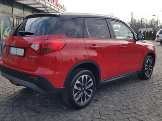 Suzuki Vitara foto 1