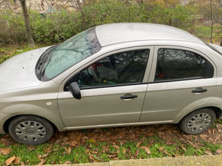 Chevrolet Aveo foto 3