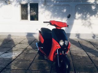 Yamaha Neos foto 3