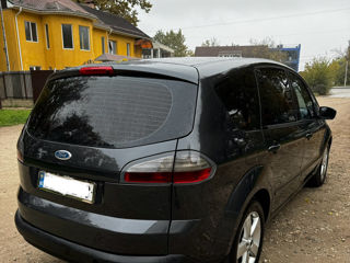 Ford S-Max foto 6