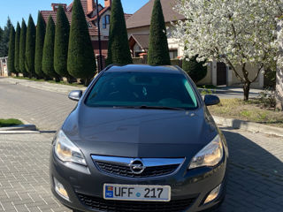 Opel Astra foto 1