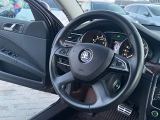 Skoda Superb foto 9