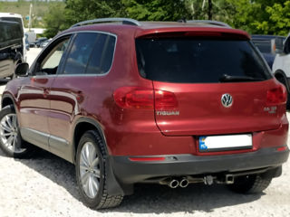 Volkswagen Tiguan foto 2