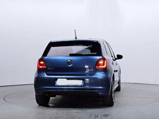 Volkswagen Polo foto 4