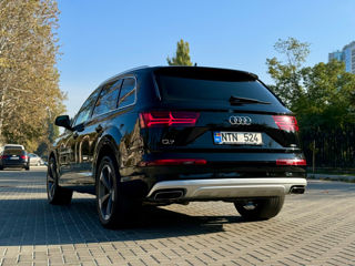 Audi Q7 foto 4