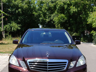 Mercedes E Class foto 1