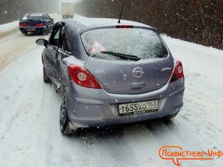 Opel Astra foto 9