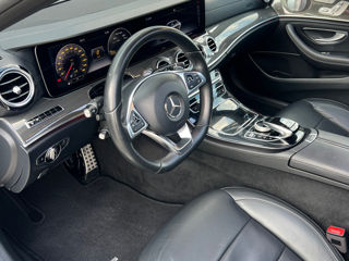 Mercedes E-Class foto 14